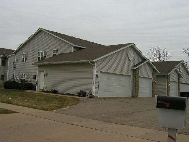 Foto principal - 861-869 St Albert The Great Dr