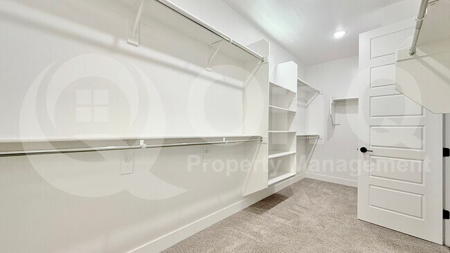 Building Photo - 5232 S Cobblestone St