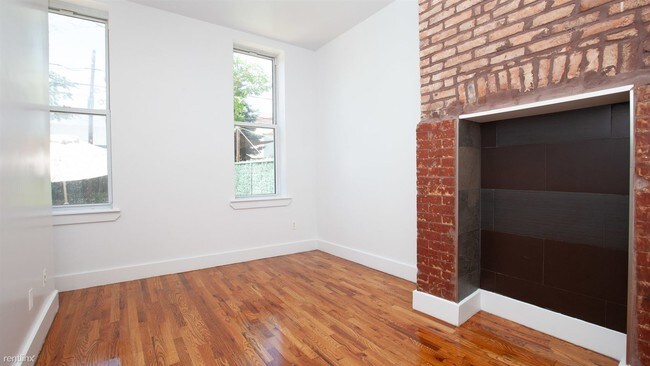 Foto del edificio - 291 Jefferson St