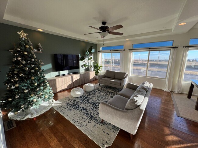 Foto del edificio - 4 Bed 4 Bath Home in Banning Lewis Ranch