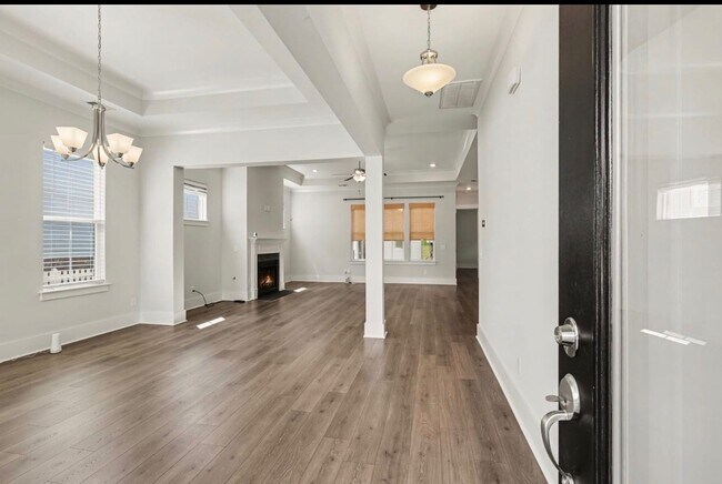 Foto del edificio - 6013 Mt Pisgah Rd