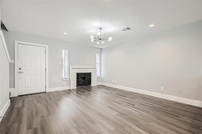 Building Photo - 1830 River Crossing Cir