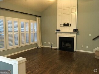 Building Photo - 500 Papillion Trace