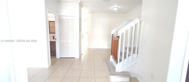 Foto del edificio - 2616 SE 14th Ave