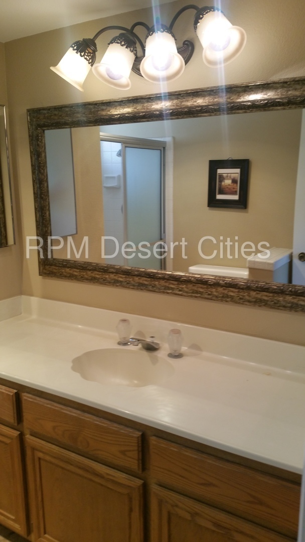 Building Photo - 77086 Pauma Valley Way