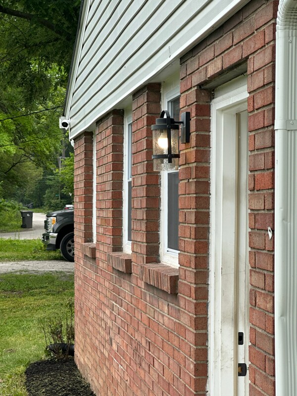 Primary Photo - 4233 E 38th St