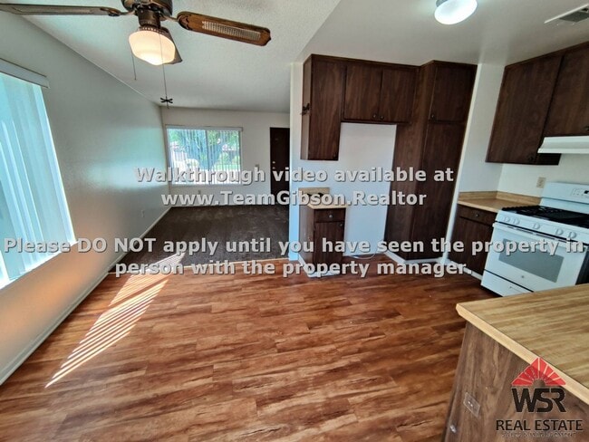 Building Photo - 3 Bedroom, 2 Bathroom Condo W/ 2 Car Garage