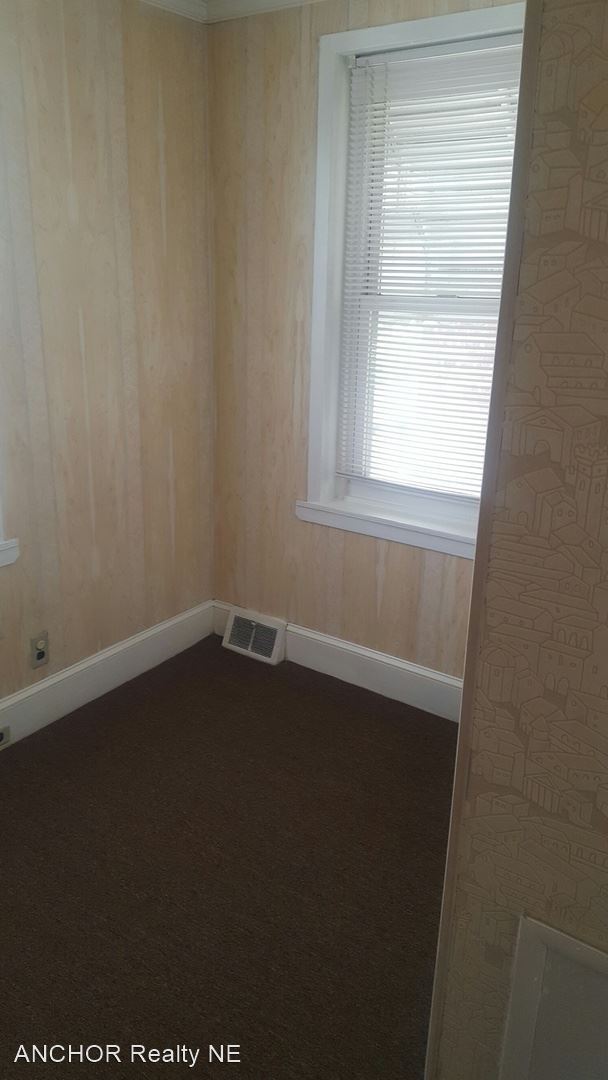 Foto del edificio - 3 br, 1 bath House - 6714 Vandike St.