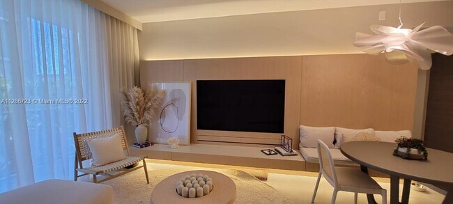 Foto del edificio - 1010 SW 2nd Ave