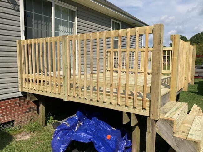 Building Photo - Beautiful Home located in Camden County an...