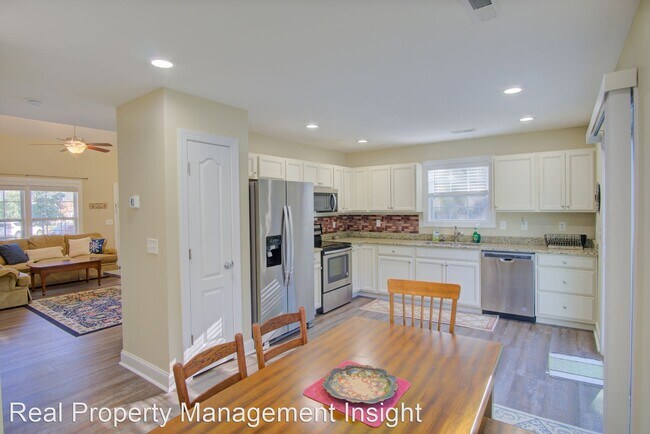 Foto del edificio - 3 br, 2 bath House - 320 Amber Circle NW