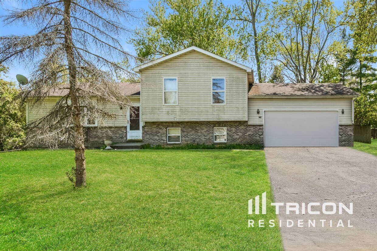 Foto principal - 3443 Grove Ave