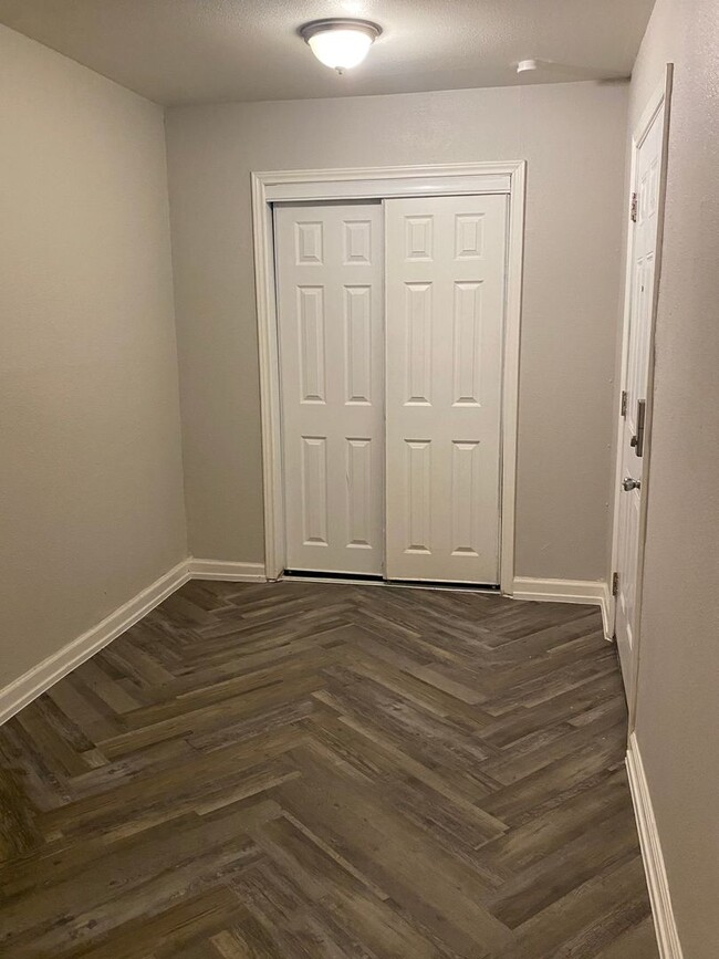 Interior Photo - Reiger Park Apartments