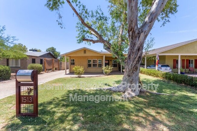 Building Photo - 1513 E Earll Dr