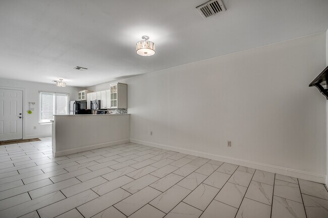 Foto del edificio - 38 Beaver Pond Loop