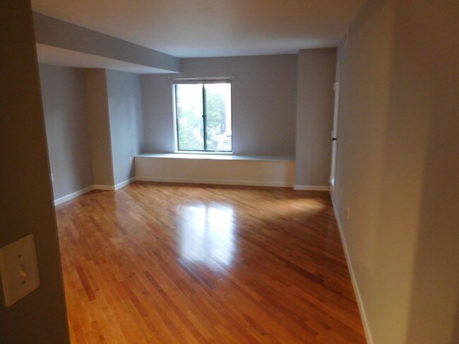 Sala de estar - 1600 Prince St