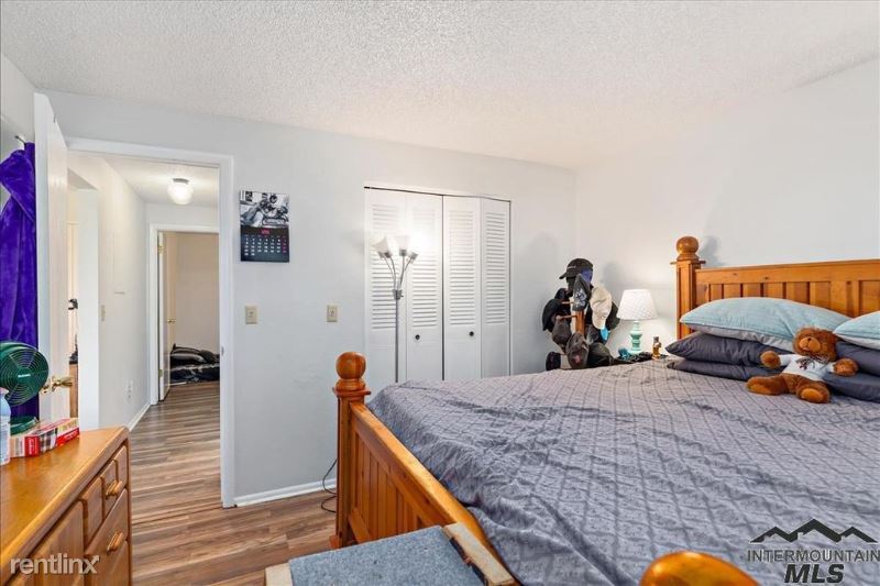 Building Photo - 2 br, 1 bath Apartment - 2656 N Siesta Ln