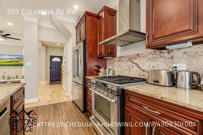 Foto del edificio - 505 Columbia Rd NW