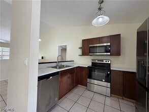Building Photo - 4515 Douglas Ln