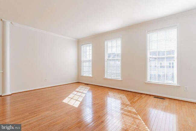 Foto del edificio - 15675 William Bayliss Ct