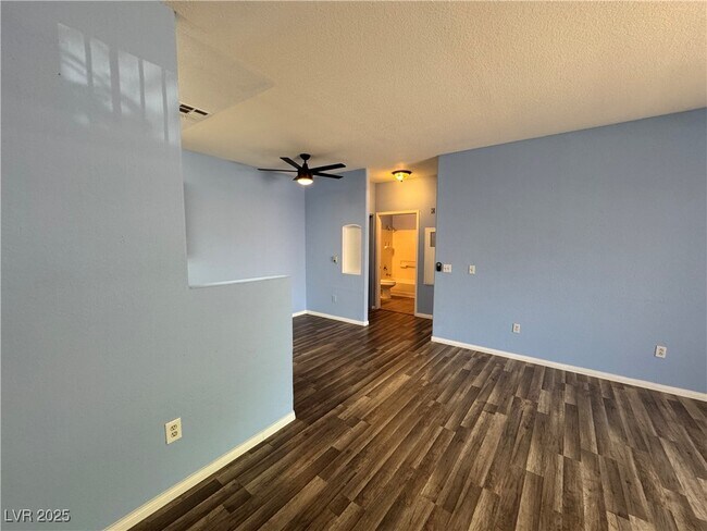 Foto del edificio - 4730 E Craig Rd