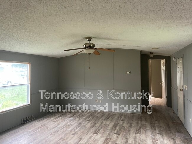 Building Photo - 225 Hillsdale Estates Ln