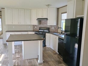 Building Photo - 1006 Ashley Way