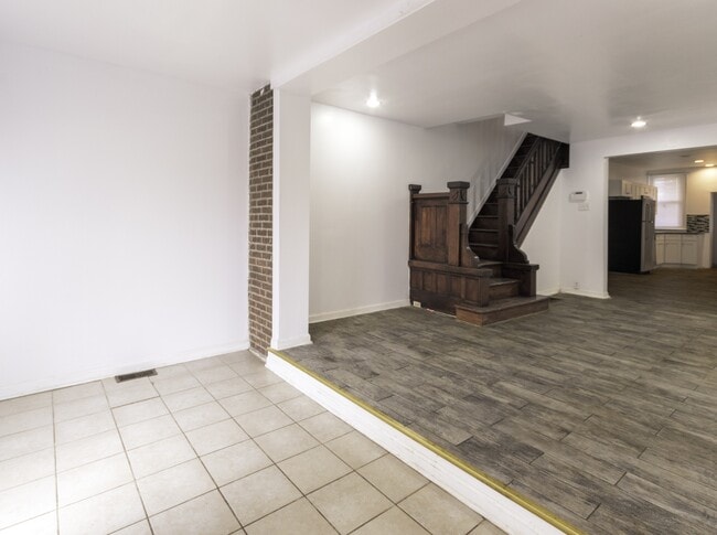 Building Photo - 5607 Springfield Ave
