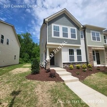 Building Photo - 209 Channel Drop Dr