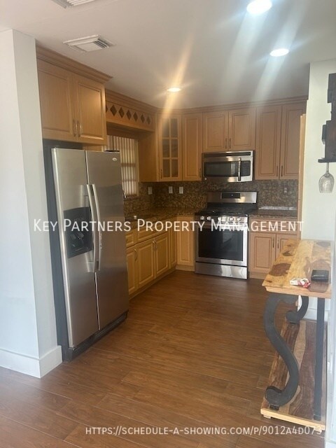 Foto del edificio - 16001 SW 140th Ct