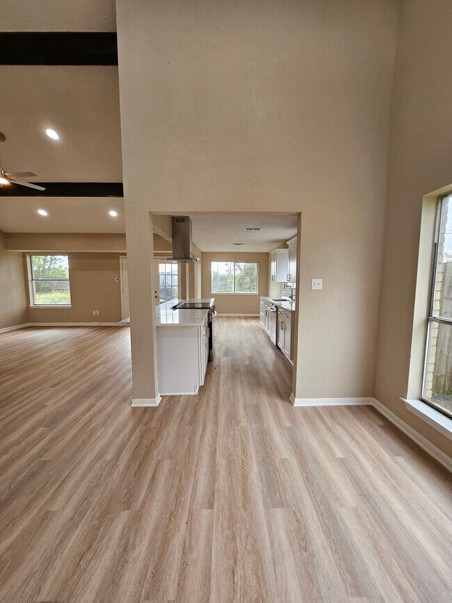 Foto del edificio - 214 Oleander St