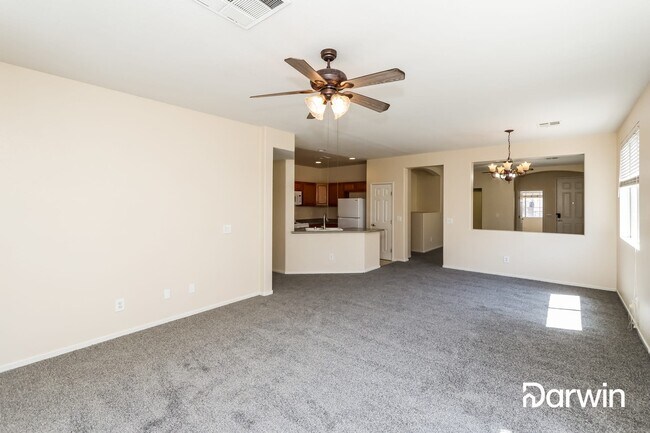 Building Photo - 5727 Bear Springs St