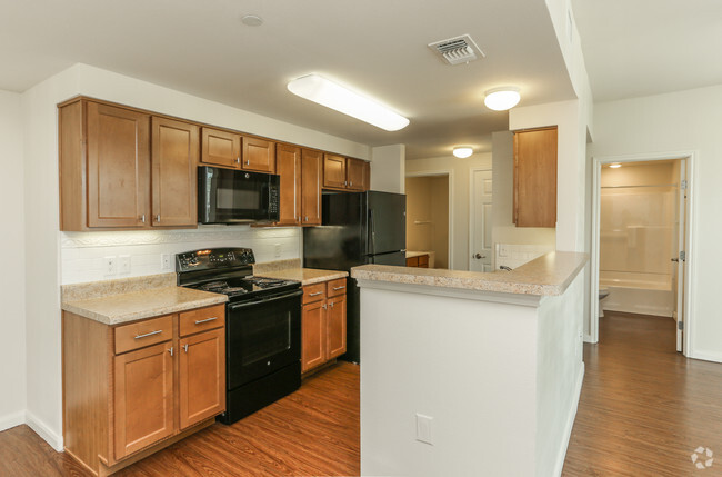 2HAB, 2BA - 920 ft² - Cocina - East Meadows Apartments