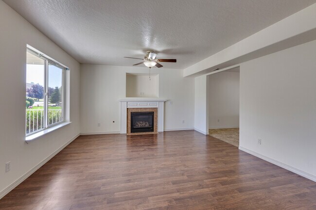 Foto del edificio - 3988 W Lennox Loop