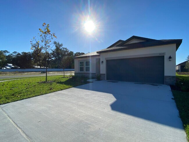 Building Photo - 4 br, 2 bath House - 3020 Buckhanon Trail