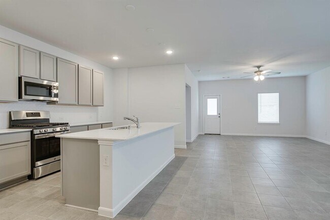 Foto del edificio - 2108 Callahan Dr