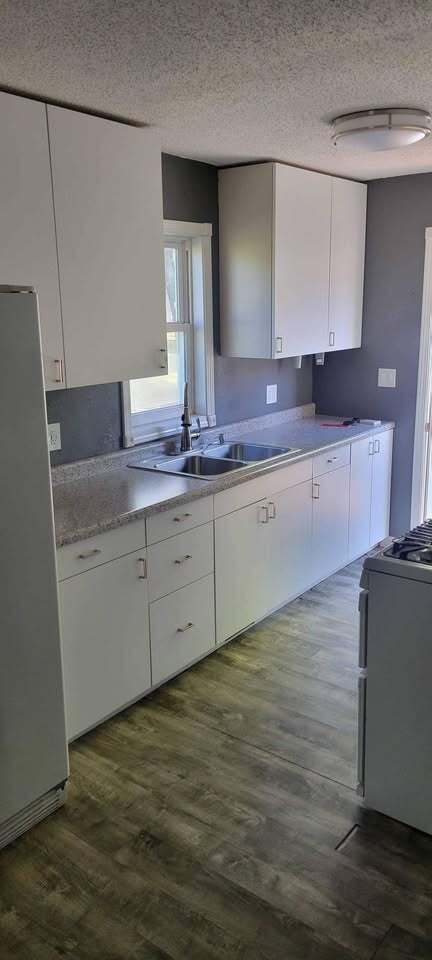 Foto del edificio - 301 Cedar St S