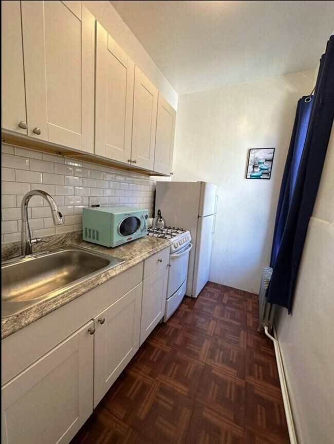 Foto del edificio - 1492 1st Ave