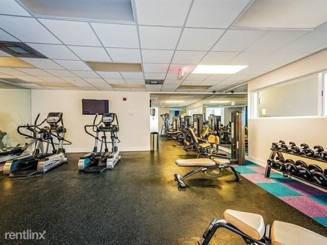 Foto del edificio - 2 br, 2 bath  - 151 NE 5th Ave