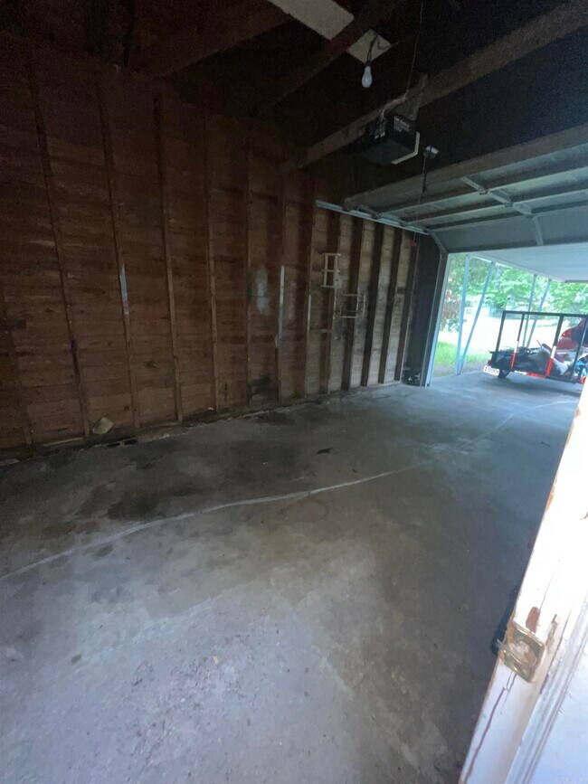 Building Photo - 1606 W 29th Ave