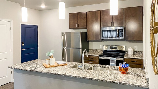 Stylish Kitchen with Contemporary Finishes - Latitude 41