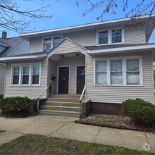 Building Photo - 674 Strong Ave
