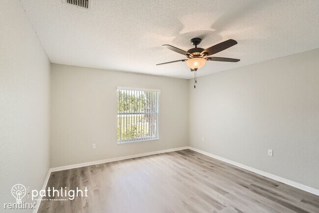 Building Photo - 3 br, 2 bath House - 16094 Field Lark Rd UNIT