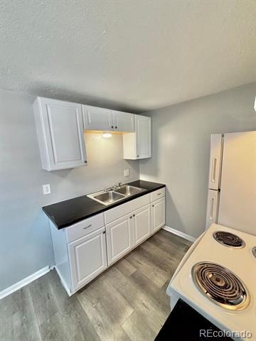 Foto del edificio - 1437 N Moline St