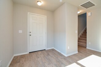 Building Photo - 23410 Briarstone Hbr Trl