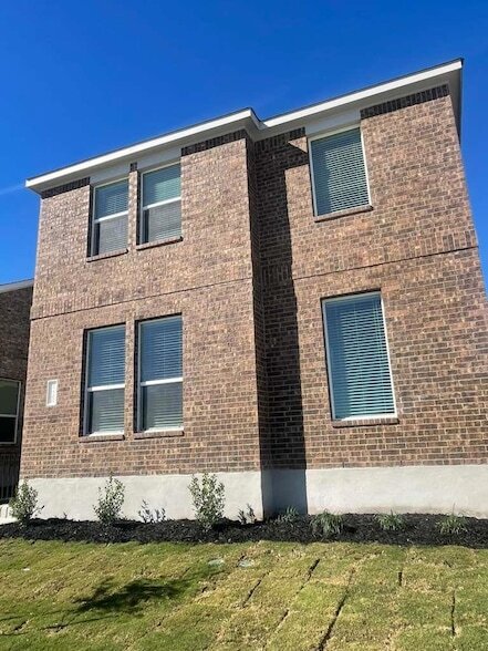 Foto del edificio - 17702 Sage Thrasher Dr
