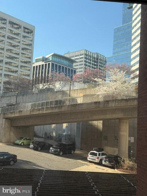 Foto del edificio - 1121 Arlington Blvd