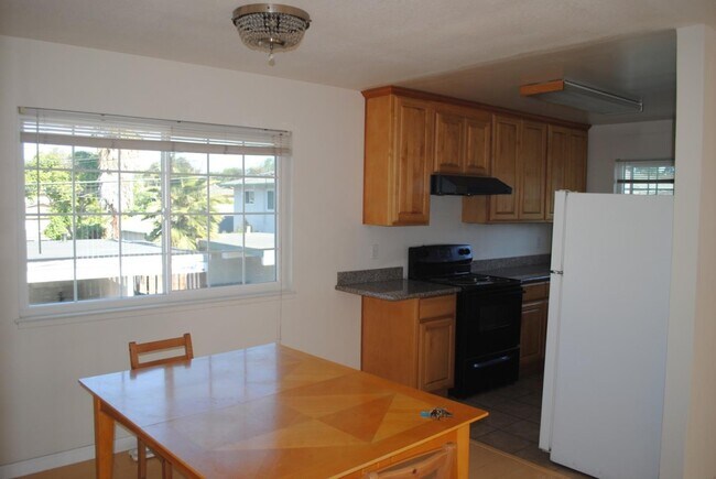 Building Photo - 440 Richfield Dr