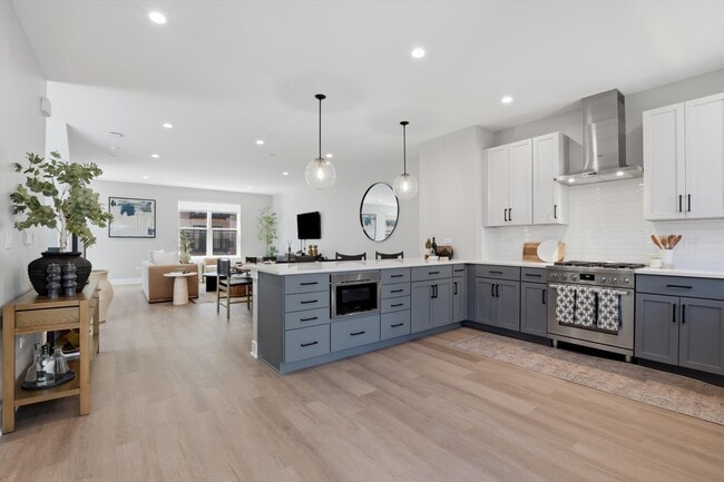 Building Photo - The Henry at Harms Woods