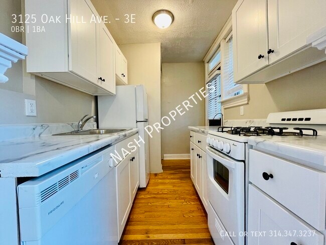 Foto del edificio - 3125 Oak Hill Ave